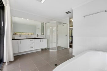 Listing image for 14-16 Anna Bertha Court, Mundoolun  QLD  4285