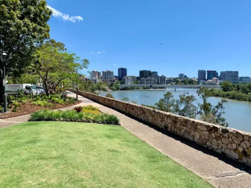 Kangaroo Point Real Estate: Your Complete Guide to Brisbane’s Riverside Investment Hub